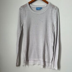 Simply Vera Vera Wang light purple sweater, size medium